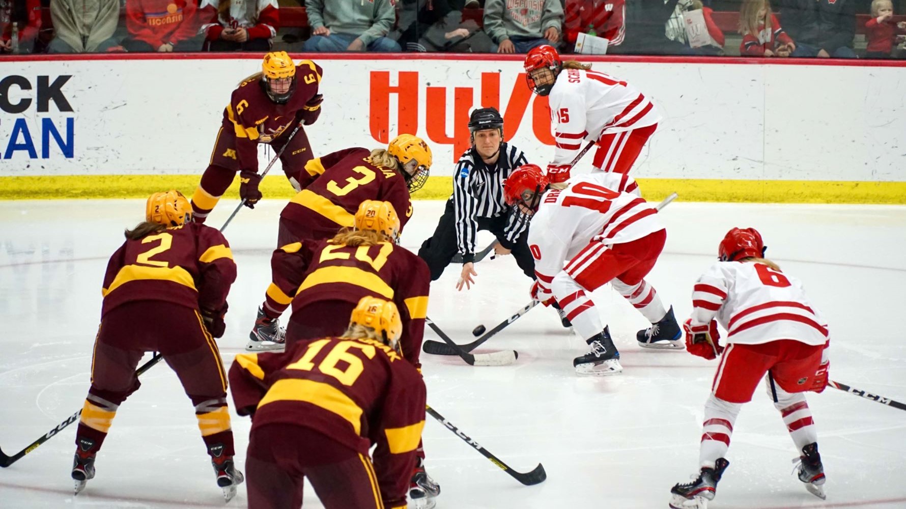 Minnesota vs Wisconsin Women's Hockey